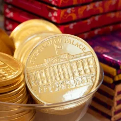 Royal Collection Shop Buckingham Palace Chocolate Coin* Confectionery & Chocolates