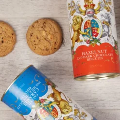 Royal Collection Shop Buckingham Palace Hazelnut And Chocolate Chip Biscuit Tube* Biscuits