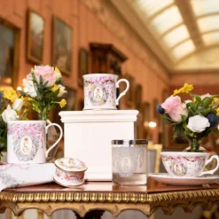 Royal Collection Shop Queen Elizabeth Ii Commemorative Teacup And Saucer* Cups & Saucers